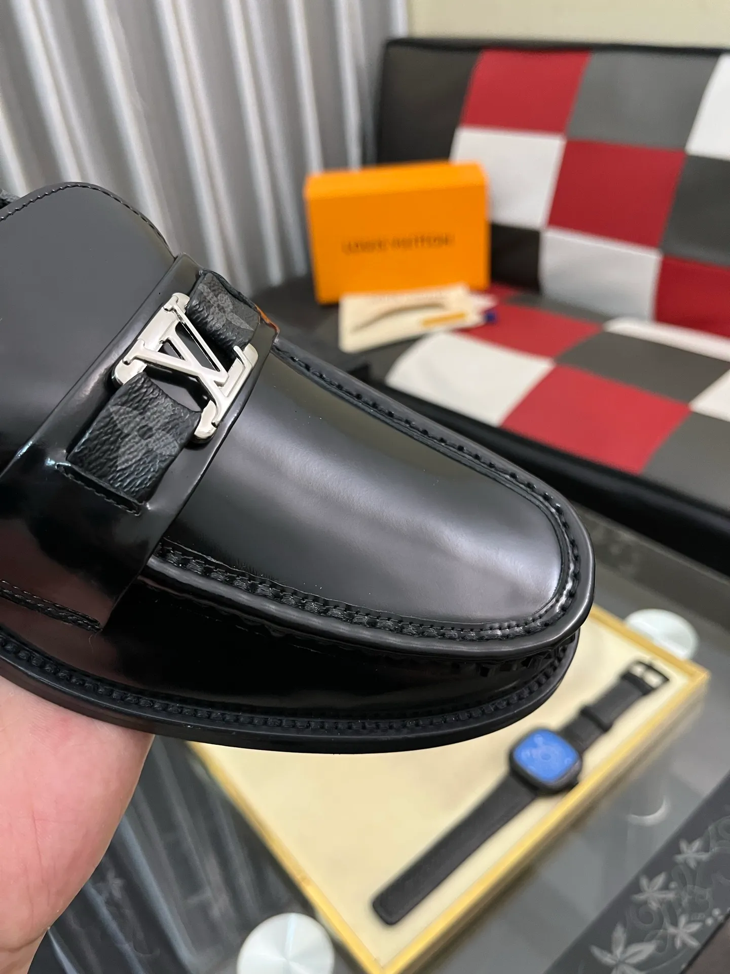 Men's Men's Shoes Men's Men's Shoes 💰520⌚️⌚️[LV] The most popular classic Louis Vuitton leather shoes. Synchronized with the official website, the upper adopts Italian imported upper embossing➕comfortable cowhide lining, fashionable atmosphere, unique brand and unique craftsmanship. Highlighting the hot style of the new year. Stop hesitating, stop wandering, get it now. Code number: 38--44. 2️⃣colors available